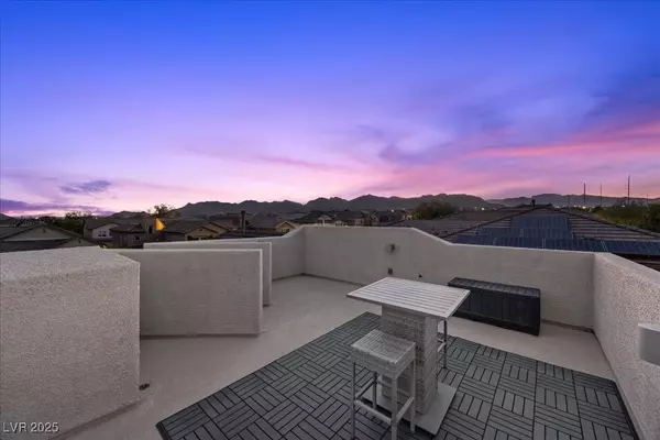 Las Vegas, NV 89166,10422 White Princess AVE