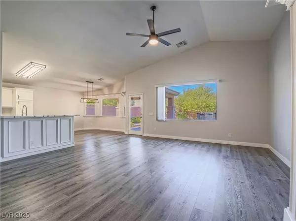 Las Vegas, NV 89122,5588 La Sendas CT