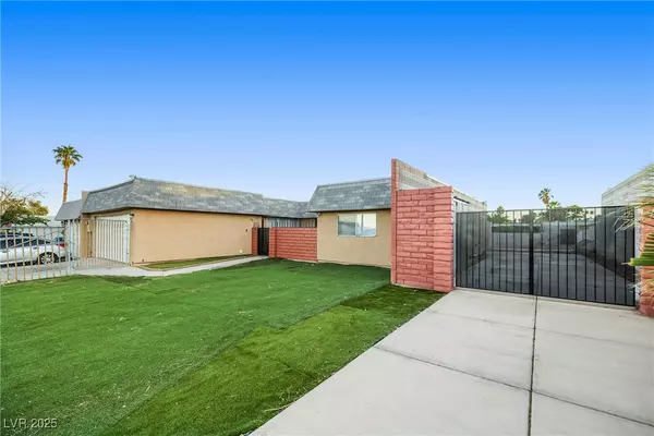 6229 W Oakey BLVD, Las Vegas, NV 89146