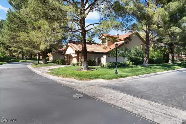 Las Vegas, NV 89113,7960 Bermuda Dunes AVE