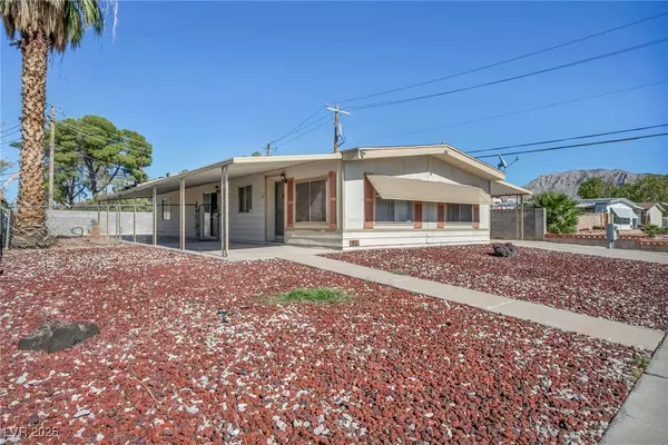 Las Vegas, NV 89110,97 Sir George DR