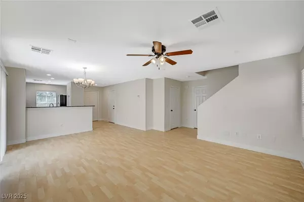 Las Vegas, NV 89129,7228 Wild Carrot AVE