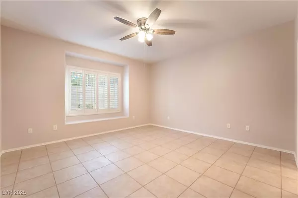 Henderson, NV 89052,2810 Meadow Park AVE