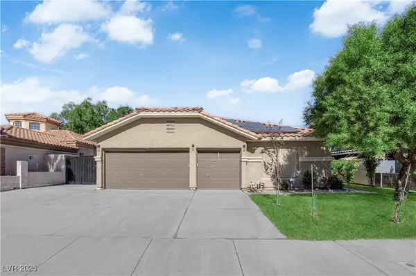 814 Singing Drum DR, Henderson, NV 89002