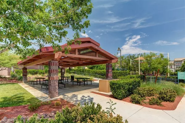 Las Vegas, NV 89135,11518 Belmont Lake DR #102