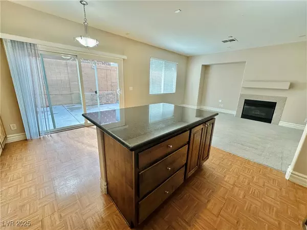 Las Vegas, NV 89148,285 Caddy Bag CT