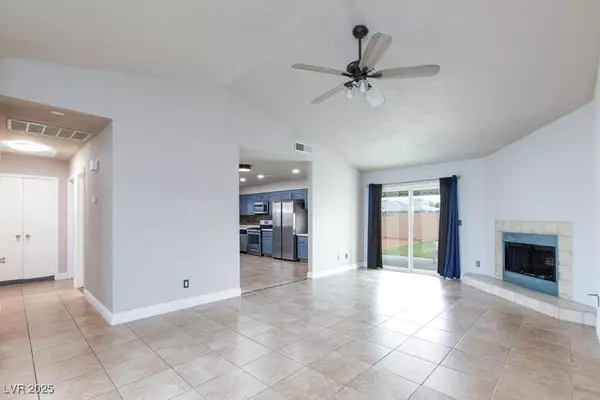 Las Vegas, NV 89108,2912 Drury ST