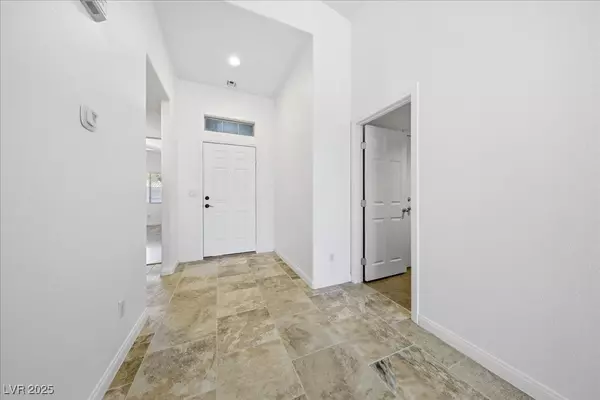 North Las Vegas, NV 89081,5920 Lady Carolina ST