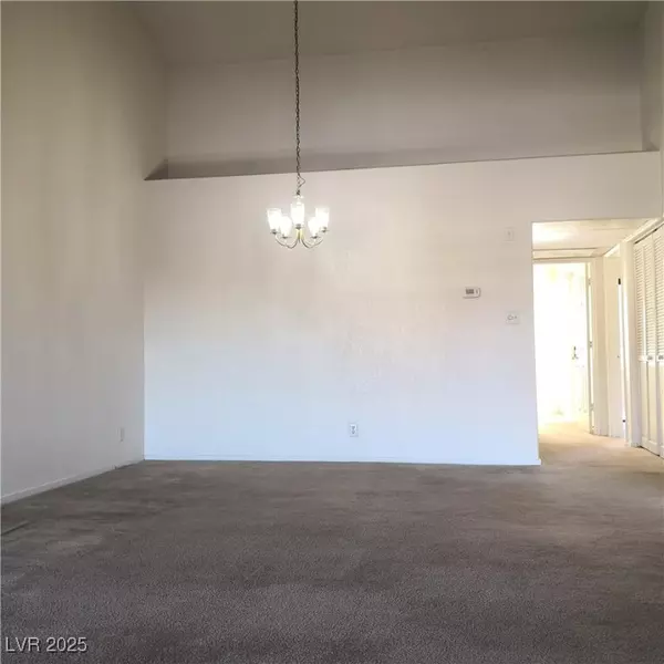 Las Vegas, NV 89118,5026 S Rainbow BLVD #203