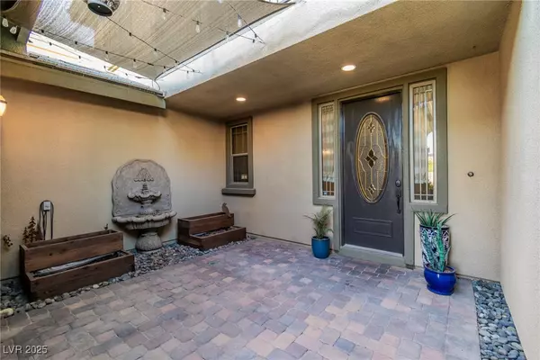 Las Vegas, NV 89143,9001 Reindeer Lake ST