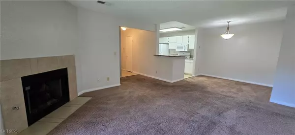 Las Vegas, NV 89117,2200 Fort Apache RD #1248