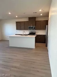 Henderson, NV 89011,570 Ruby Robin AVE