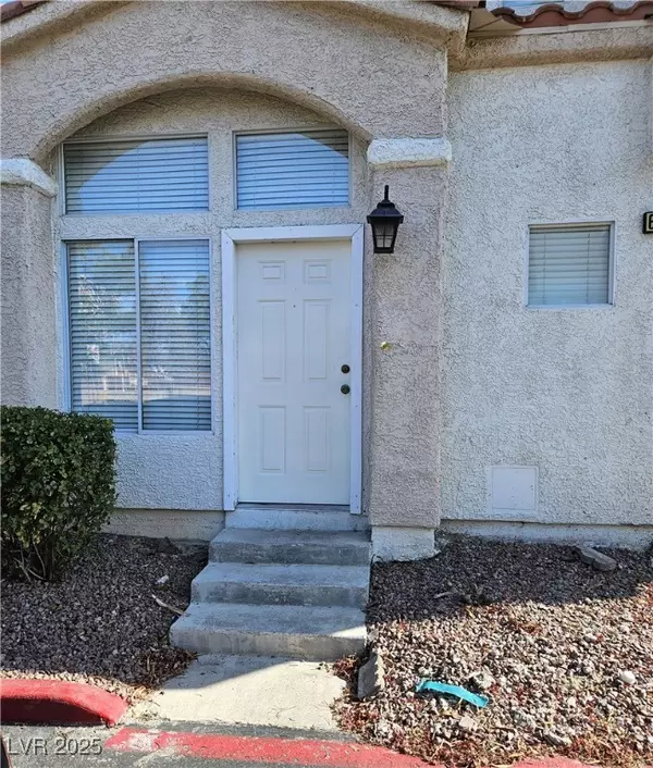 Las Vegas, NV 89108,6929 Oyster Shell DR