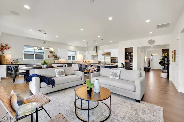 Las Vegas, NV 89149,9860 Mariposa Lily AVE