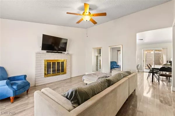 Las Vegas, NV 89142,1361 Elaine DR