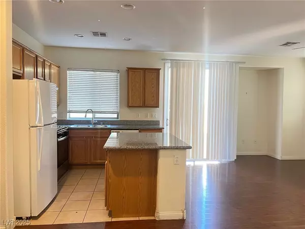 Las Vegas, NV 89139,5426 FLOATING FLOWER AVE