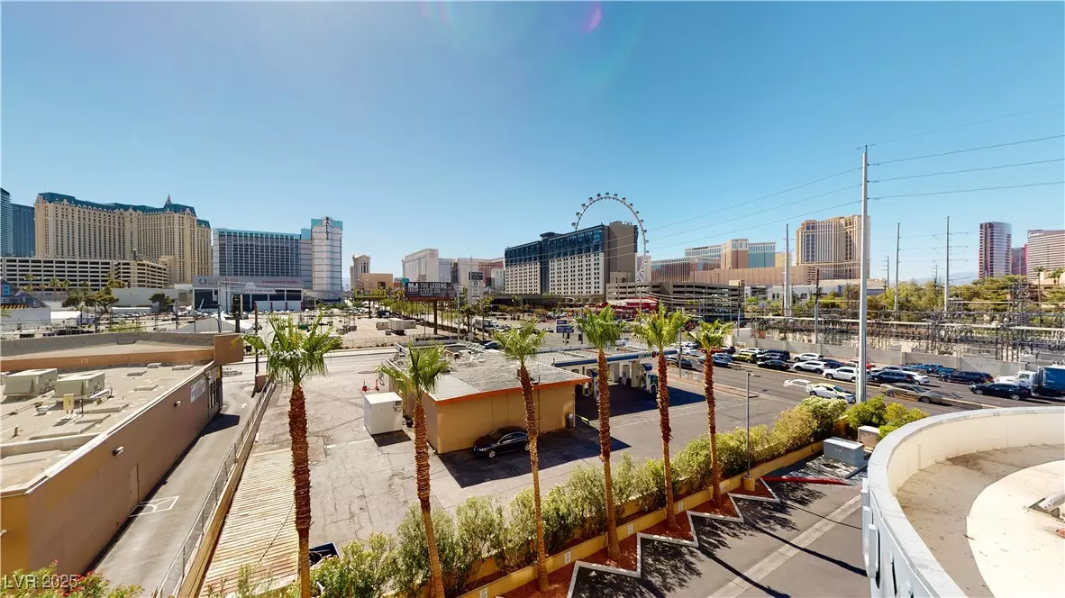 Las Vegas, NV 89169,211 E Flamingo RD #202