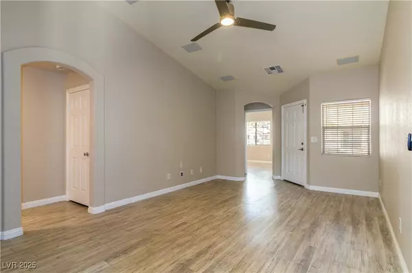 Las Vegas, NV 89123,8688 Little Fox ST