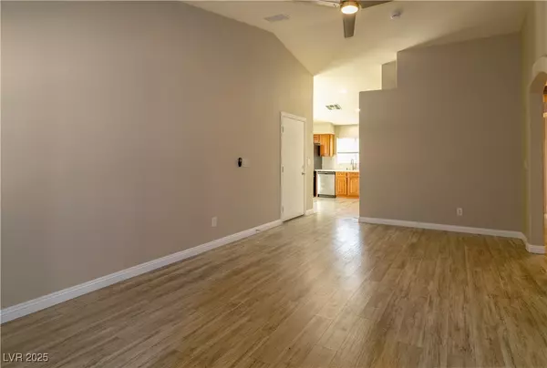 Las Vegas, NV 89123,8688 Little Fox ST