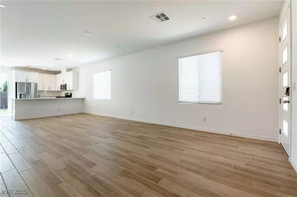 Henderson, NV 89015,291 Fletcher Falls ST