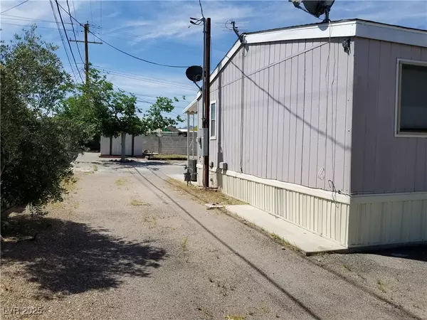 Henderson, NV 89015,252 NAVAJO DR