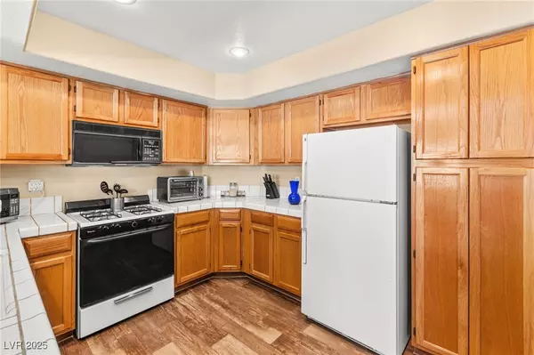 Las Vegas, NV 89147,7950 W Flamingo RD #2145