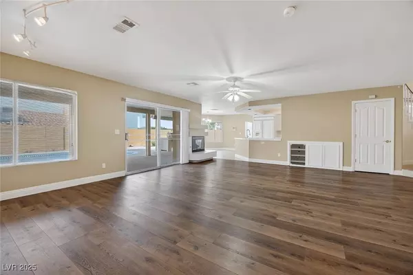 Las Vegas, NV 89129,3708 Dorrington DR