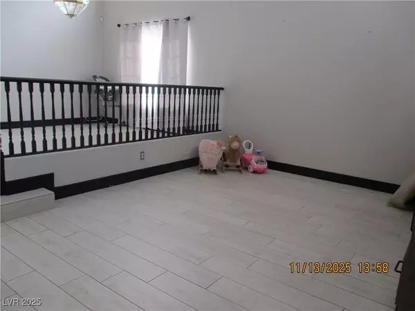 Las Vegas, NV 89183,10016 Mystic Dance ST