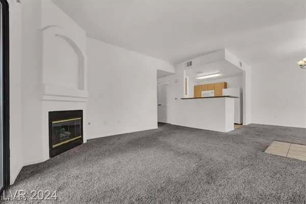 Las Vegas, NV 89166,8250 N Grand Canyon DR #2052