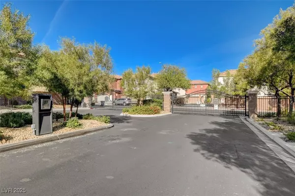 Las Vegas, NV 89141,3736 LODINA CT #0