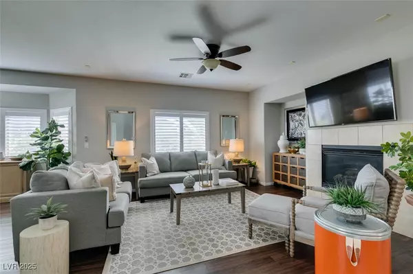 4827 Teal Petals ST, North Las Vegas, NV 89081