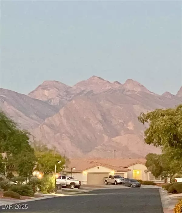 Las Vegas, NV 89130,5105 Gentle River