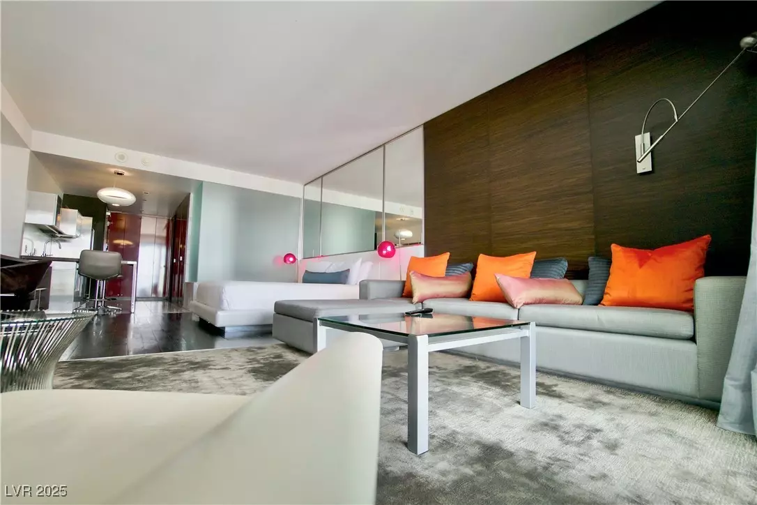 Las Vegas, NV 89103,4381 W Flamingo RD #3616