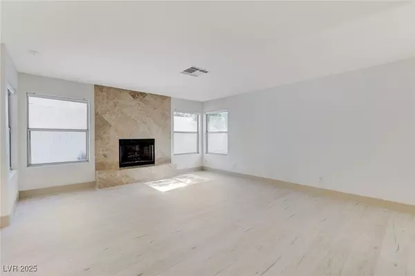 Las Vegas, NV 89134,9409 Hershey LN