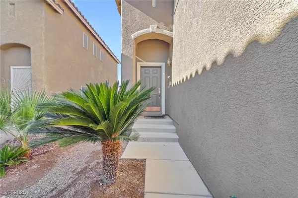North Las Vegas, NV 89081,5953 Buckwood Mote ST
