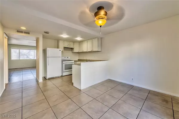 Las Vegas, NV 89119,1234 E Hacienda AVE #c