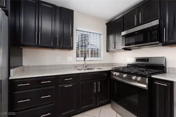 North Las Vegas, NV 89030,517 Lillis AVE