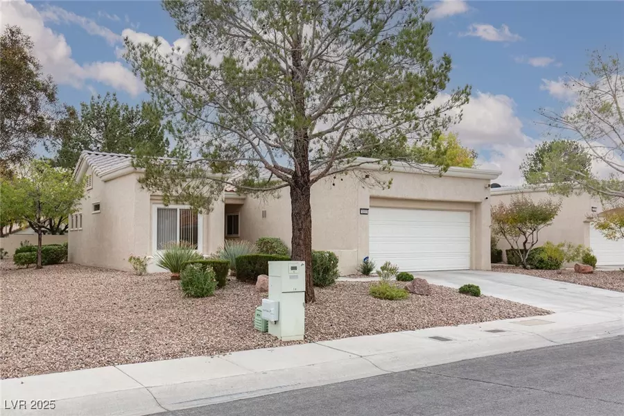 2222 Spring Water DR, Las Vegas, NV 89134