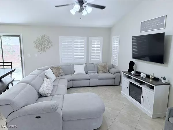 North Las Vegas, NV 89081,5917 Pearlie May CT