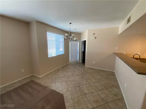 Henderson, NV 89074,50 Aura De Blanco ST #4101