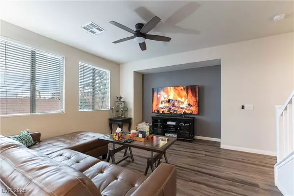 Las Vegas, NV 89148,6718 Pivot Point ST