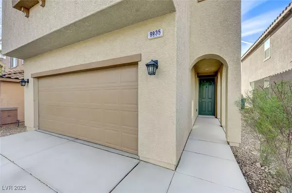 Las Vegas, NV 89148,9835 Colenso CT