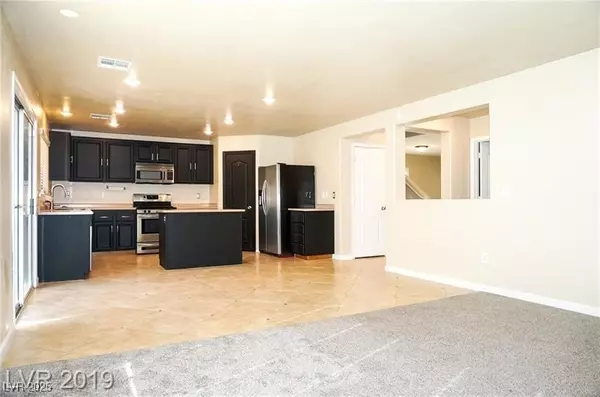 North Las Vegas, NV 89084,6717 Yellowhammer PL