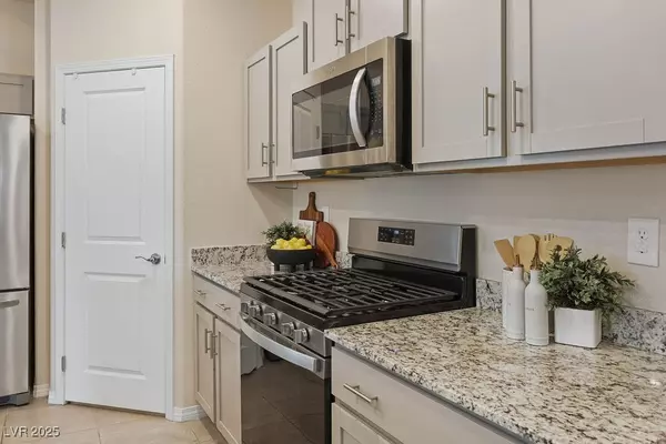 Henderson, NV 89044,12763 Battista LN