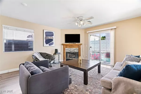 Las Vegas, NV 89145,8213 Grassy Point CIR