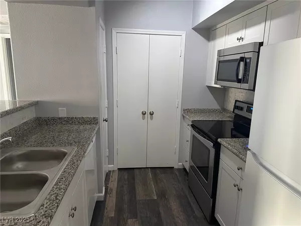 45 Maleena Mesa ST #716, Henderson, NV 89074