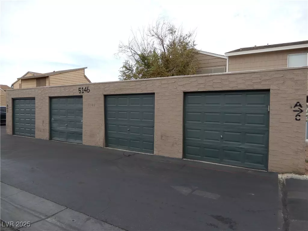 Las Vegas, NV 89119,5146 Gray LN #A