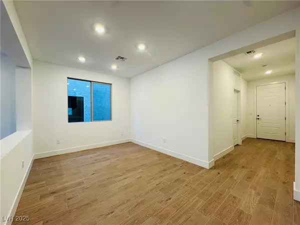 Las Vegas, NV 89141,10237 Mystic Falls DR