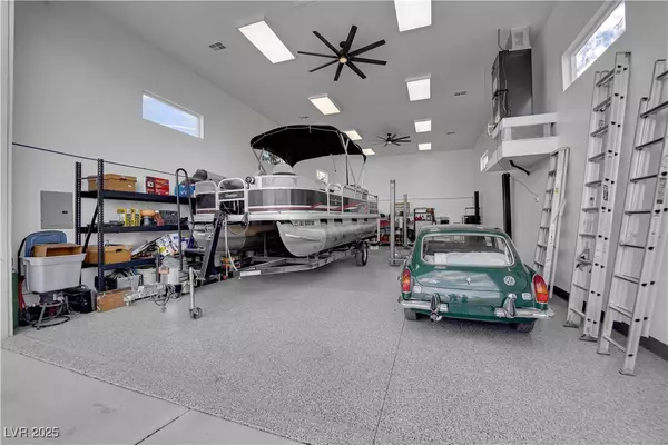 Las Vegas, NV 89130,6781 Alpine Brooks AVE