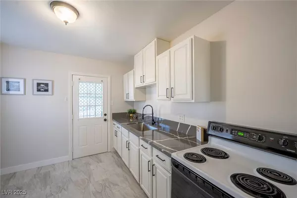 Henderson, NV 89015,107 Manganese ST